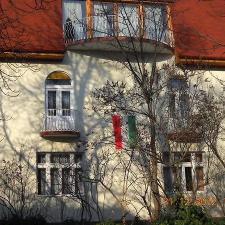 בית הארחה Julia